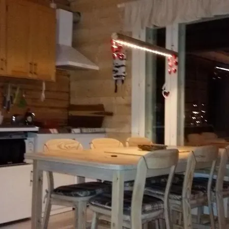 Parpalandia Cottages Муурола